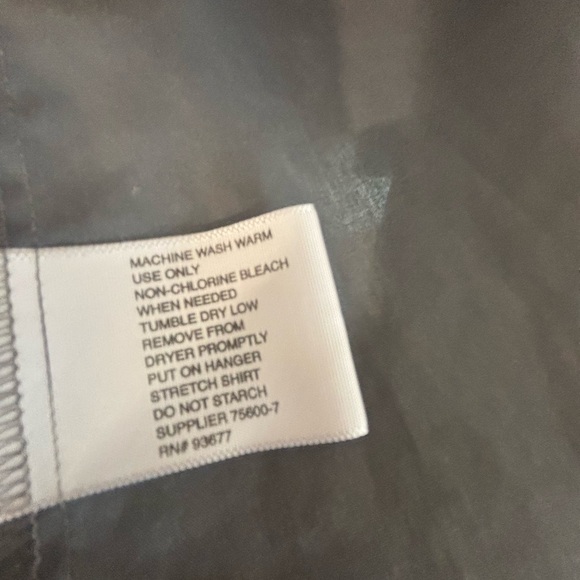J. Ferrar Slim Gray Button Down size 16-16.5 - Picture 4 of 5